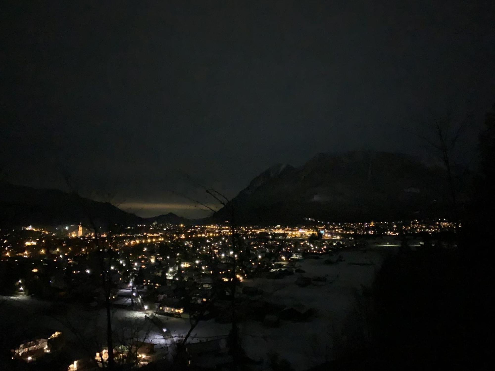 Apartamento Dachterrasse Panorama-Glueck II Garmisch-Partenkirchen Exterior foto